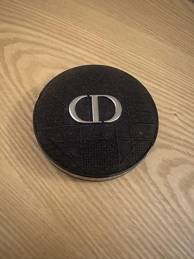 Dior Forever クッションファンデーション1N