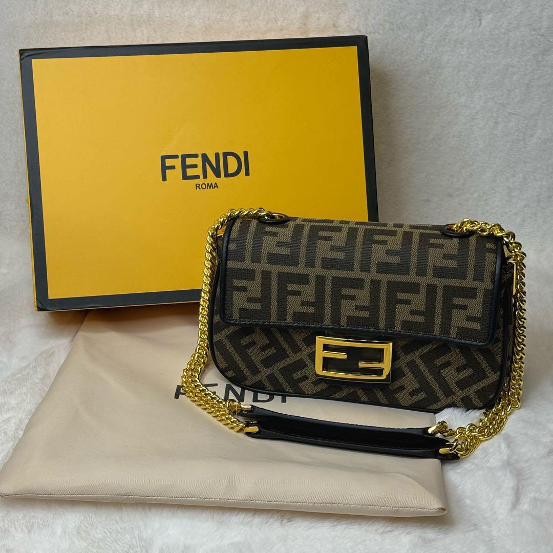 ✨超人気✨FENDI フェンディ ショルダーバッグ 画像1