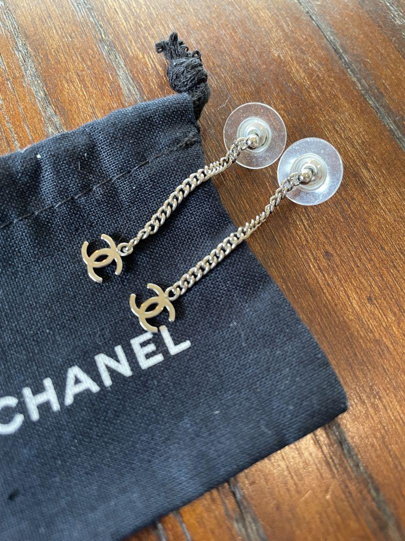CHANEL シャネルチェーンピアス シルバー