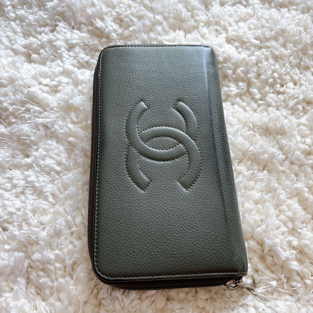 CHANEL ココマークラウンドファスナー 長財布　カーキ　ユニセックス