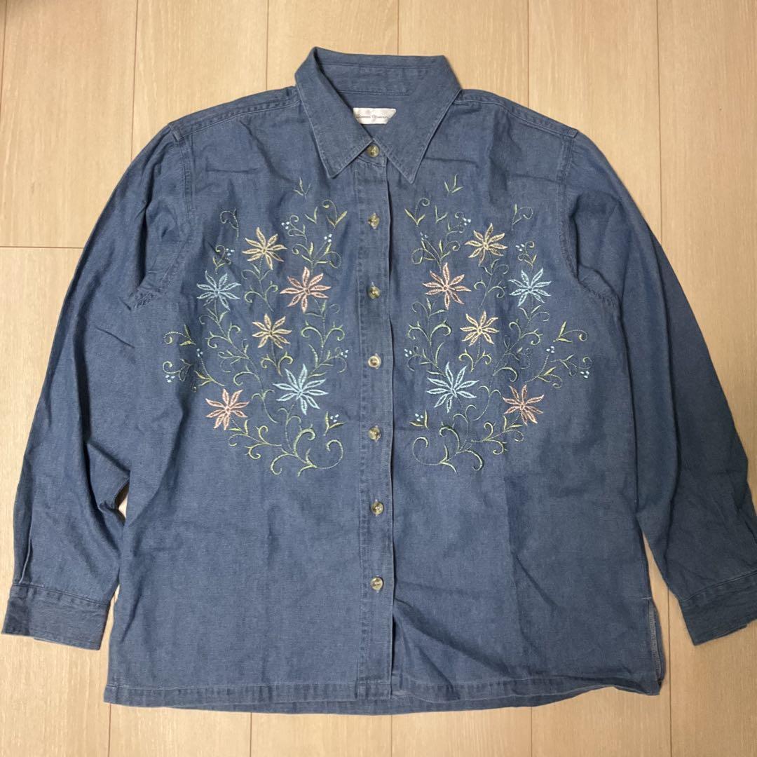 海外古着 刺繍 フラワー 花 比翼ボタン デニムシャツ ブラウス 長袖 海外古着 刺繍 フラワー 花 比翼ボタン デニムシャツ ブラウス