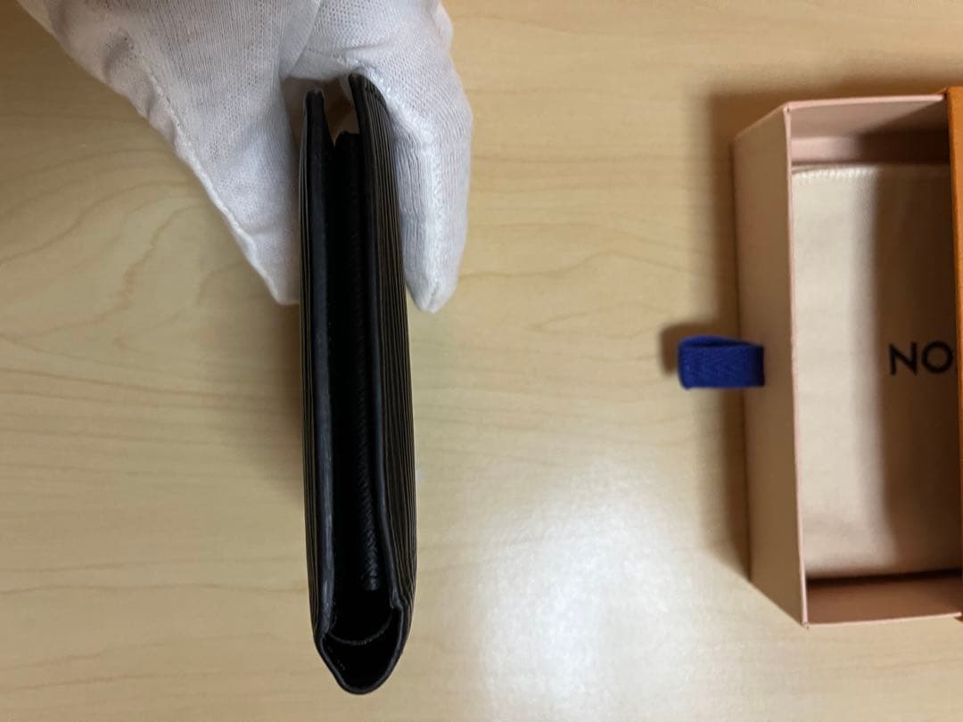 ルイヴィトン　ポルトフォイユマルコNM エピ　二つ折り財布