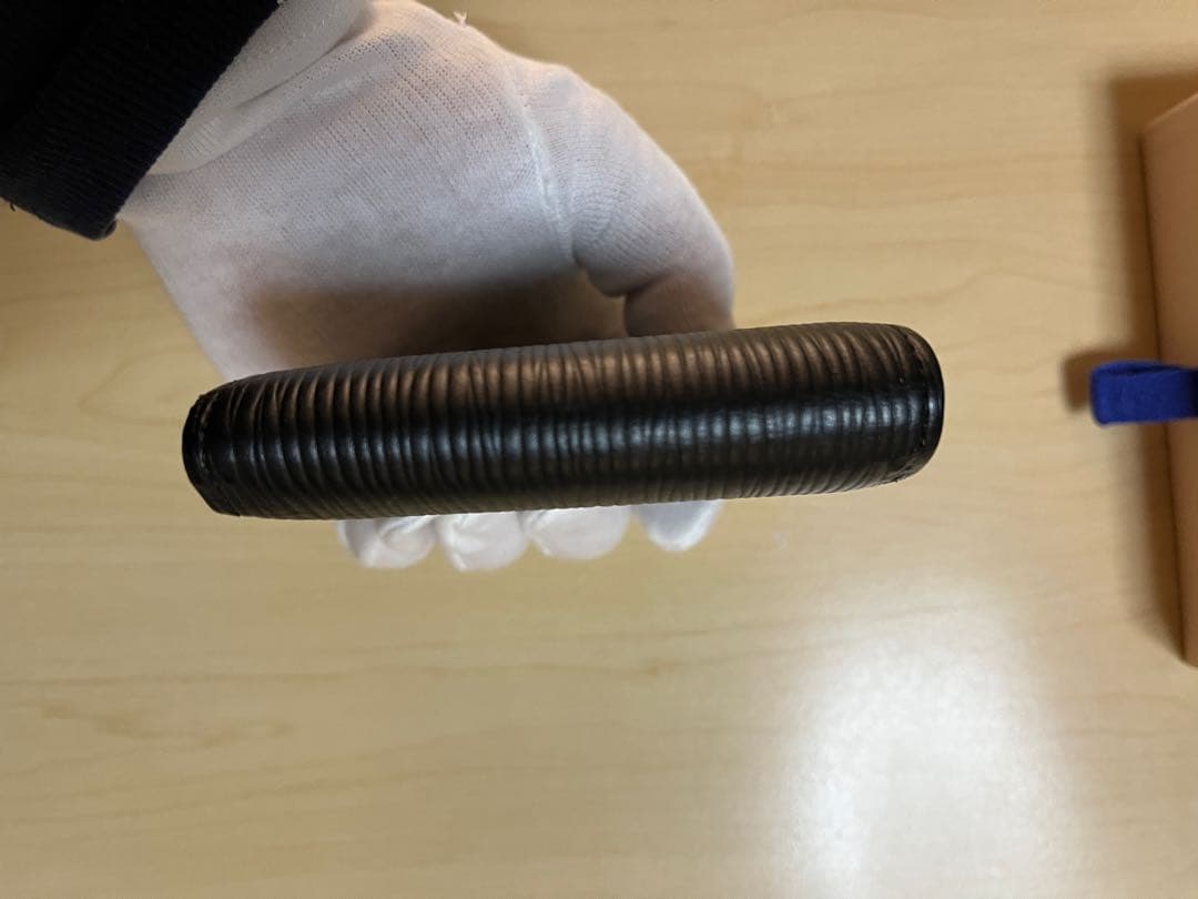 ルイヴィトン　ポルトフォイユマルコNM エピ　二つ折り財布