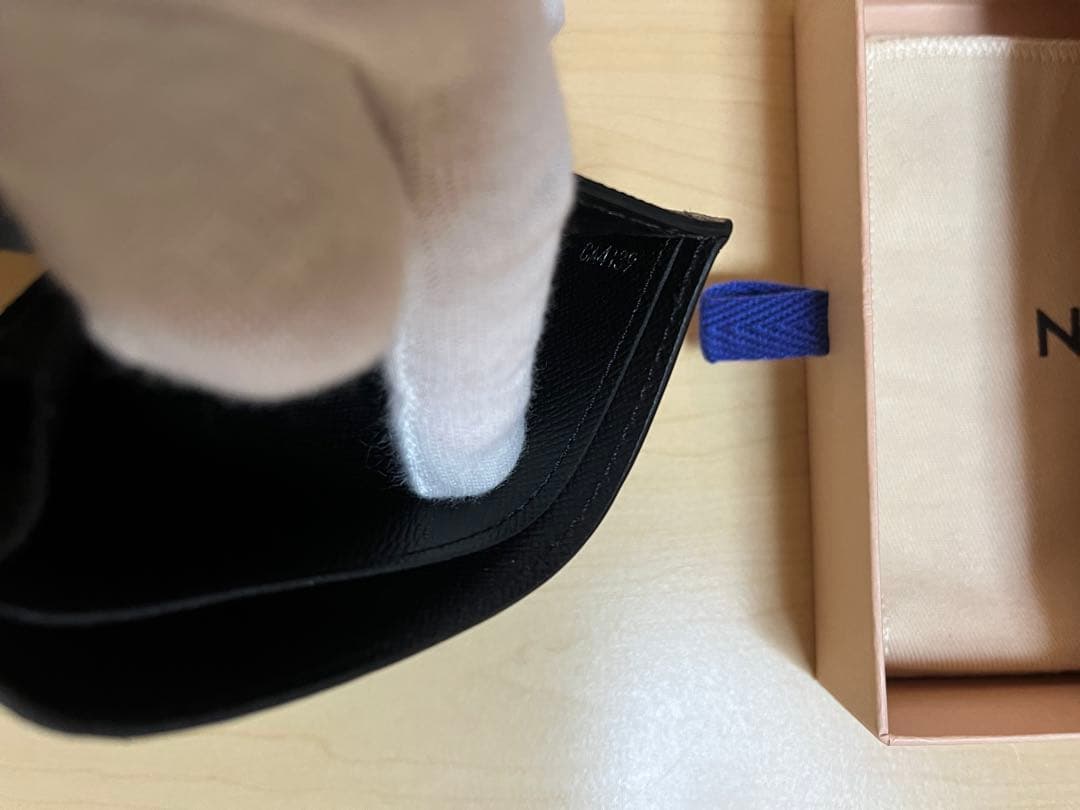 ルイヴィトン　ポルトフォイユマルコNM エピ　二つ折り財布