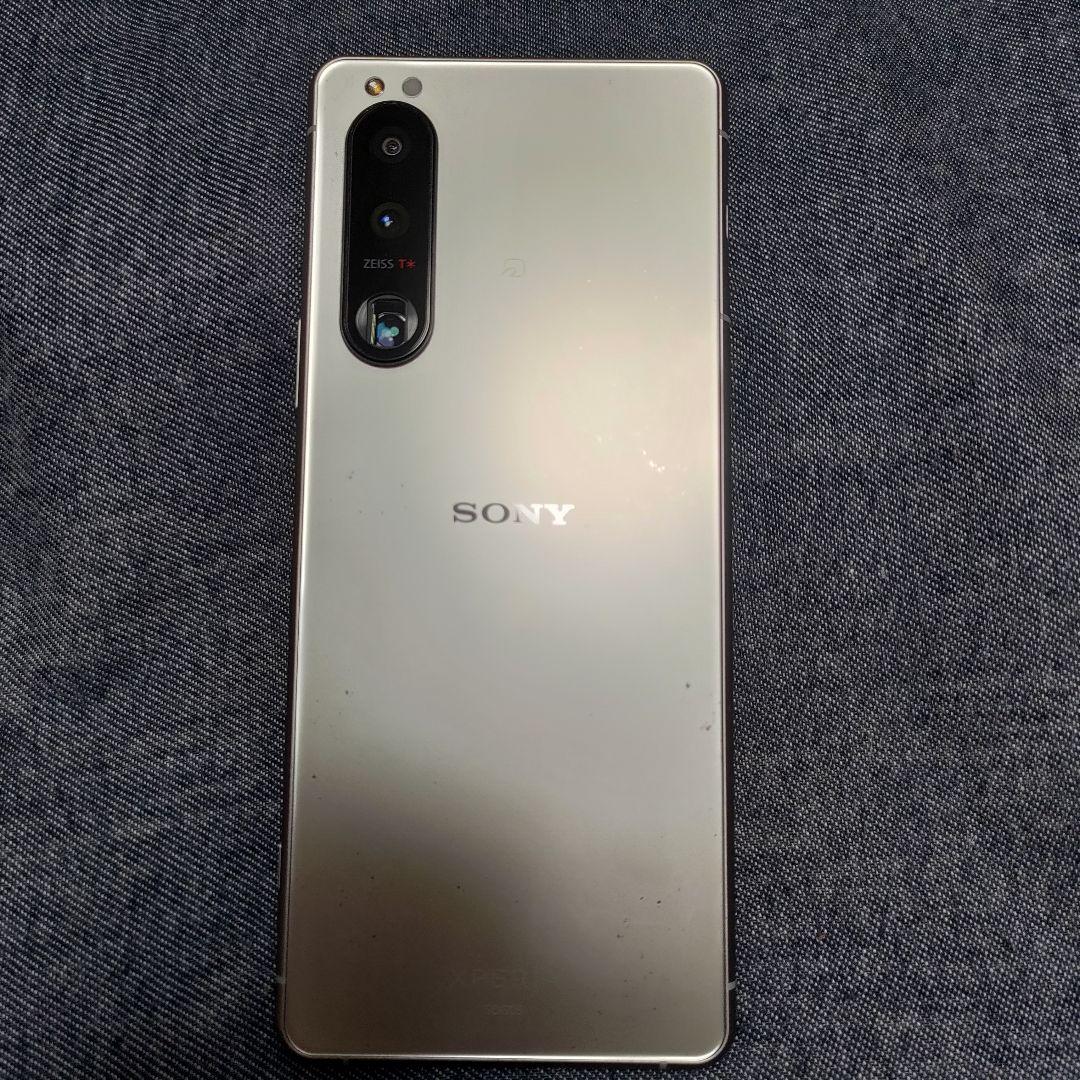 【在庫限り】 5 Xperia III SIMロック解除済み au スマートフォン本体