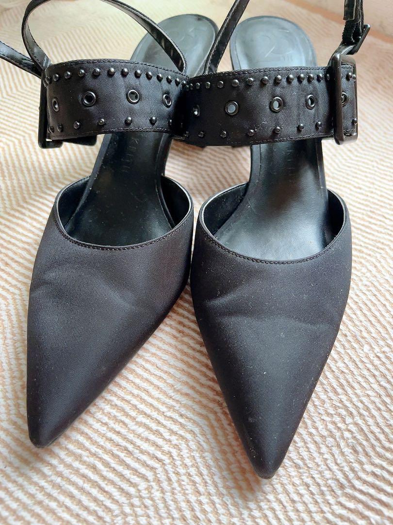 Charles&Keith::パンプス:42[RESALE] CHARLES & KEITH 25th anniversary パンプス - メルカリ