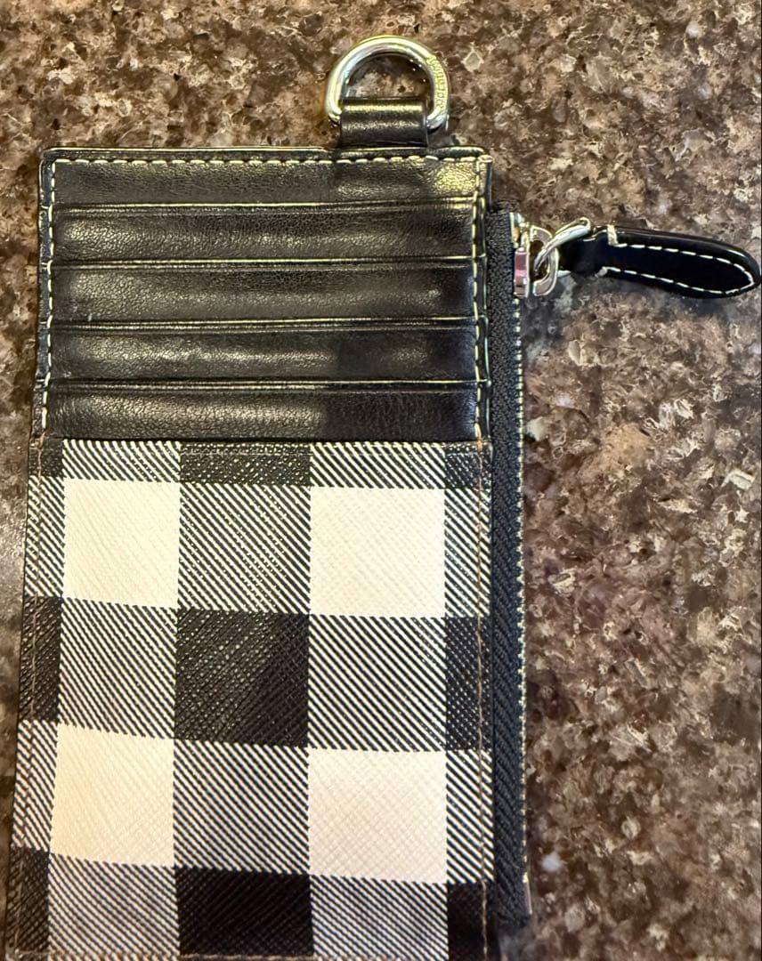 Burberry バーバリー カードケース ネックストラップ付き パスケース Burberry バーバリー カードケース ネックストラップ付き パスケース