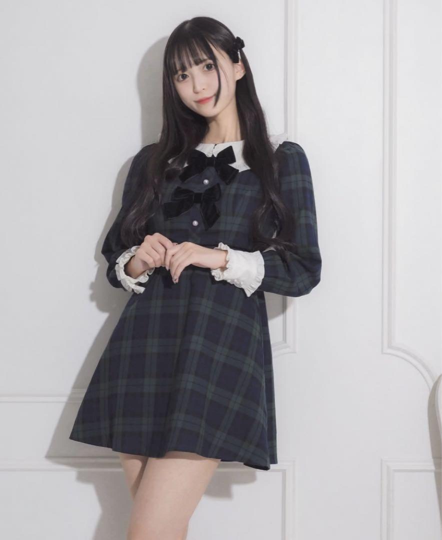 pium ベロアリボンドールワンピース グリーンチェック