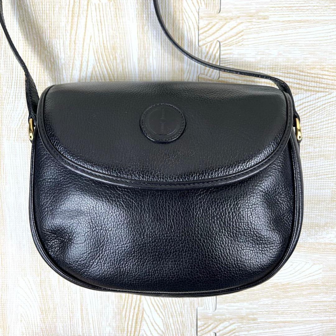 高級品✨ GUCCI グッチ ショルダーバッグ 斜め掛け GG ブラック 黒 高級品✨ GUCCI グッチ ショルダーバッグ 斜め掛け GG ブラック 黒