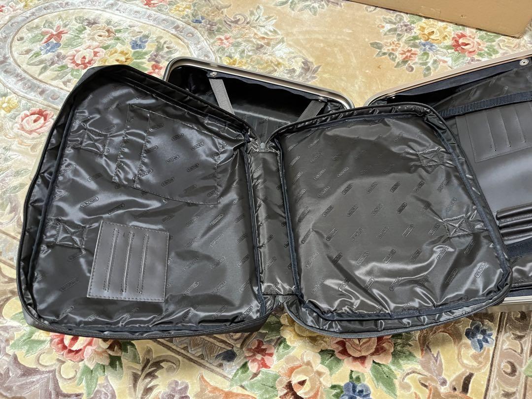 美品リモワrimowaトパーズ　シャンパンゴールド