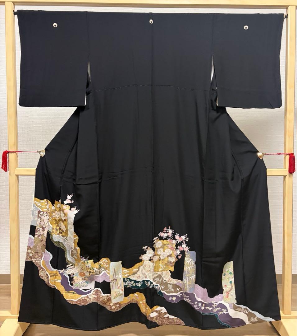A5 京友禅 染め 季節の花々模様 金彩 金駒刺繍 正絹 袷 黒留袖 着物目立った傷や汚れなし