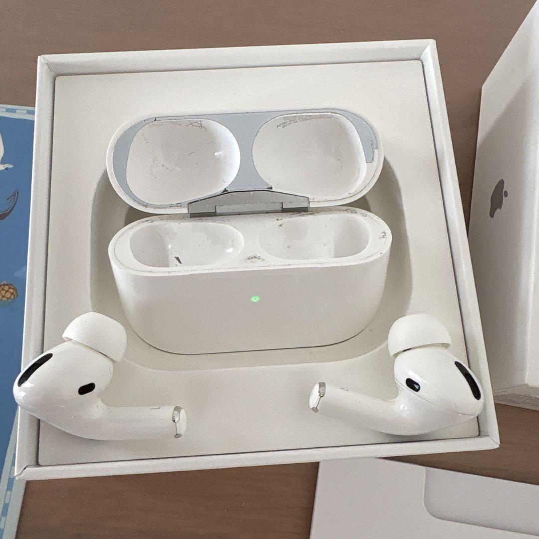 AirPods Pro 第一世代 本体 充電ケース付き - メルカリ