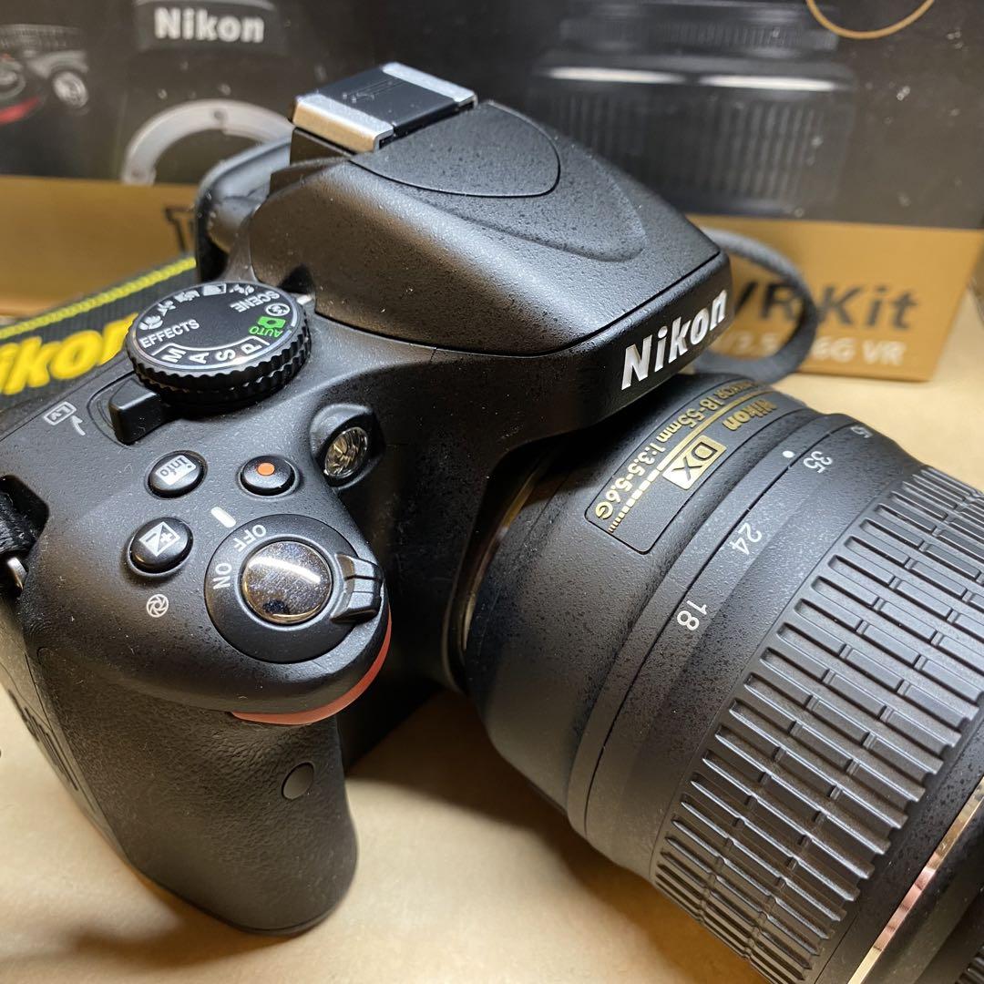 Nikon デジ一レフD5100 単焦点レンズ35付
