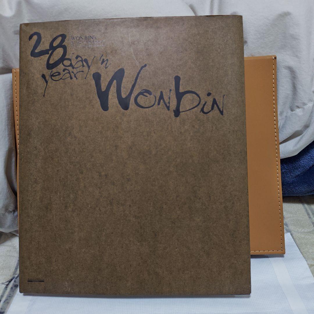 ウォンビン‥オフィシャルプレミアムBOX写真集 - メルカリ