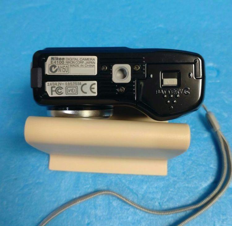 Nikon Coolpix E4100　デジタルカメラ【可動品】