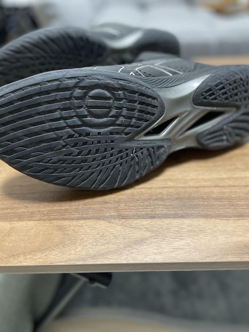 ASICS GELHOOP V16 29.5cm アシックス バッシュ 黒