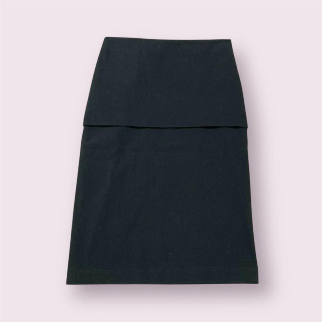 PRADA 膝丈スカート42size PRADA(プラダ) / スカート/42/ウール/BLK/無地/三角ロゴプレート