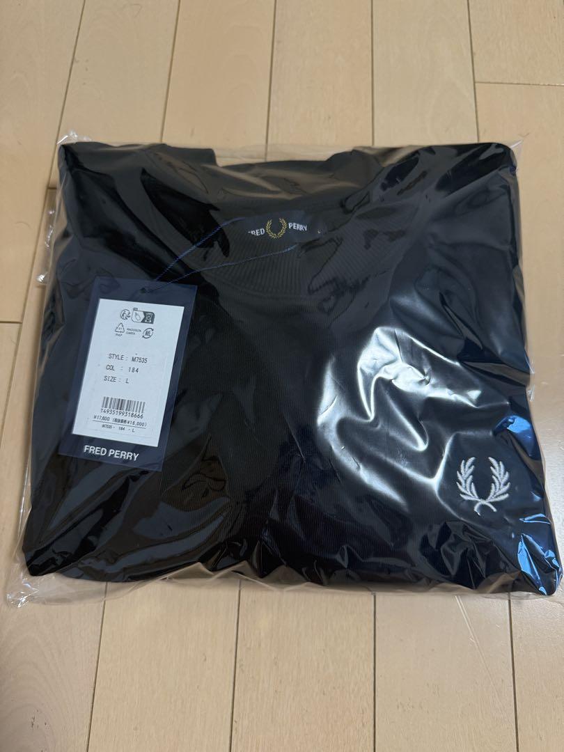 FRED PERRY/フレッドペリー ワンポイントロゴ クルーネック スウェット