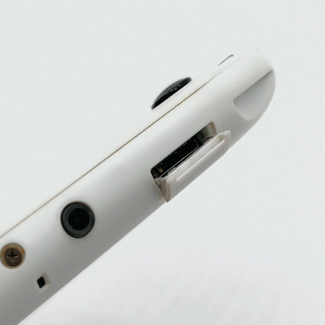 SONY PS VITA PCH-2000 ホワイト 本体 SONY PS VITA PCH-2000 ホワイト 本体