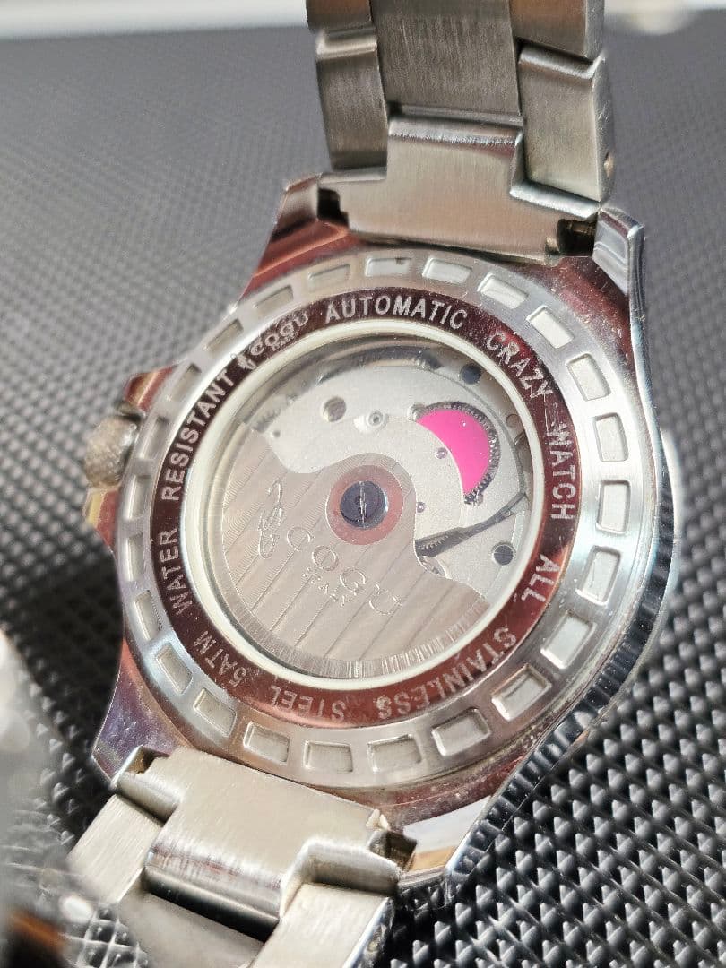 腕時計目立った傷や汚れなし