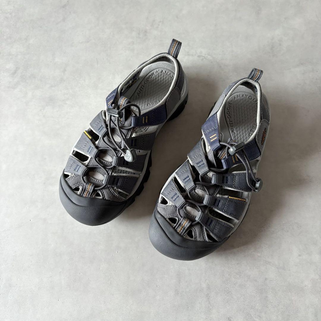 15周年限定　希少　極美品　KEEN　アウトドアサンダル　ニューポート