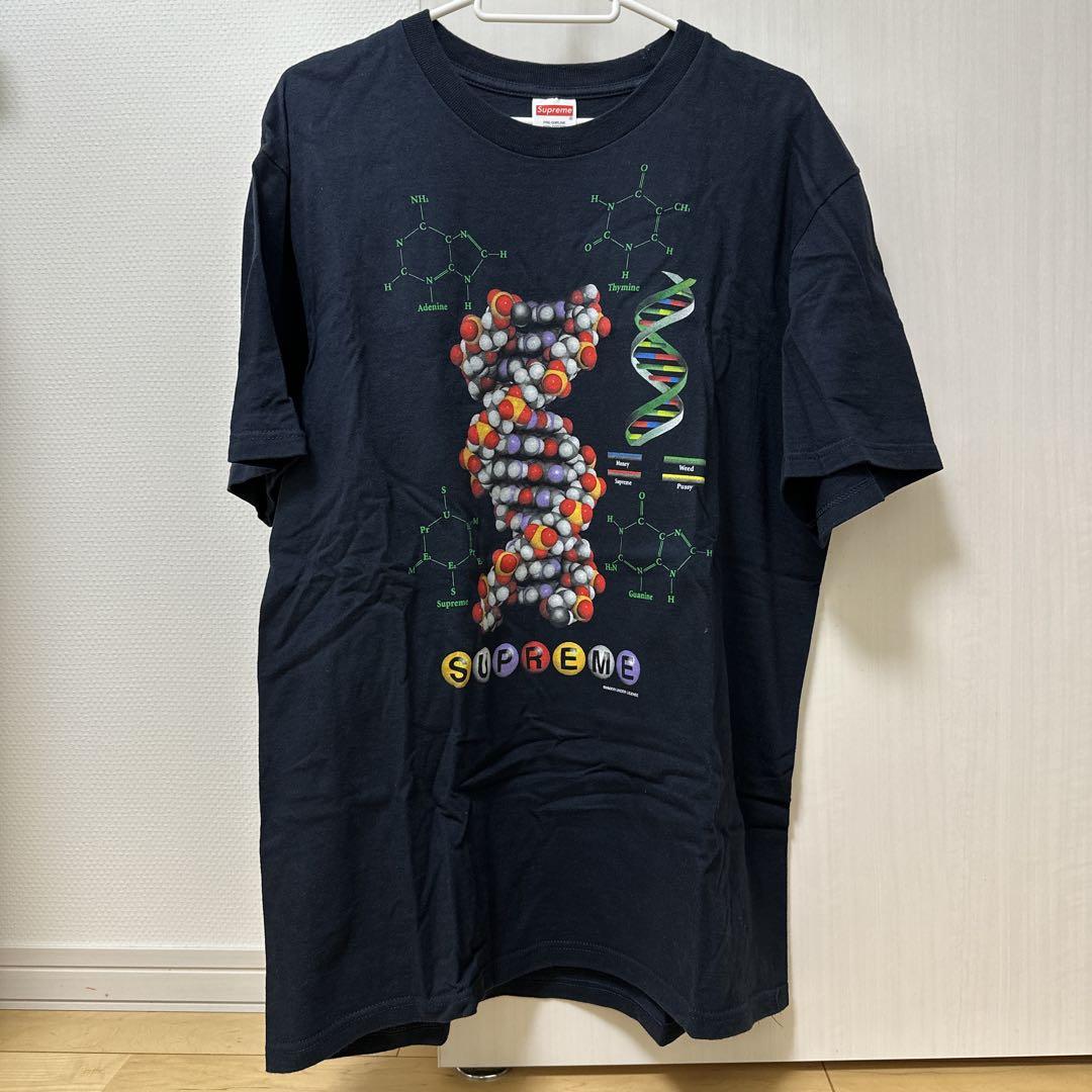 Supreme DNA Tシャツ