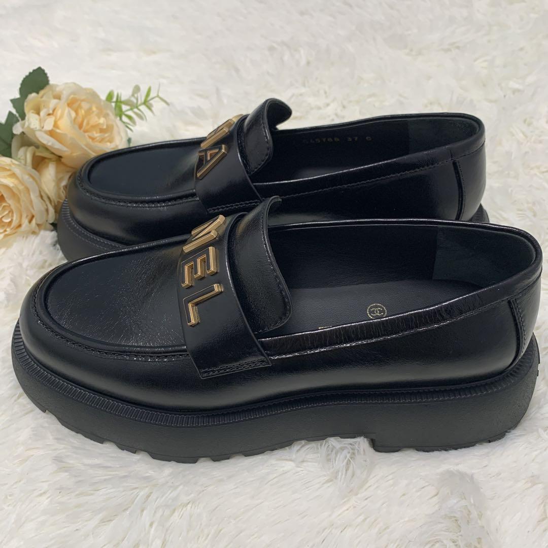 CHANEL ローファー レザー