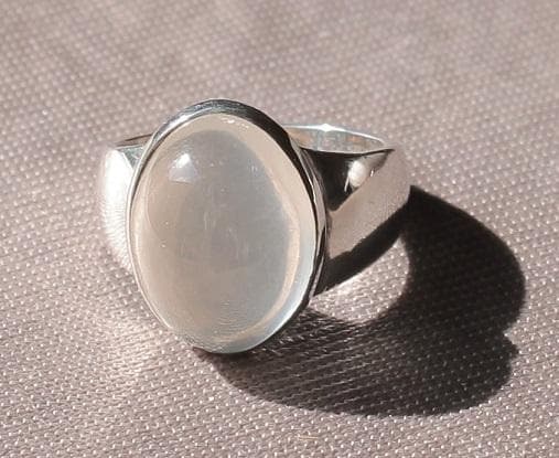 数量限定・即納特価!! 13号ムーンストーン・オーバル・カボション