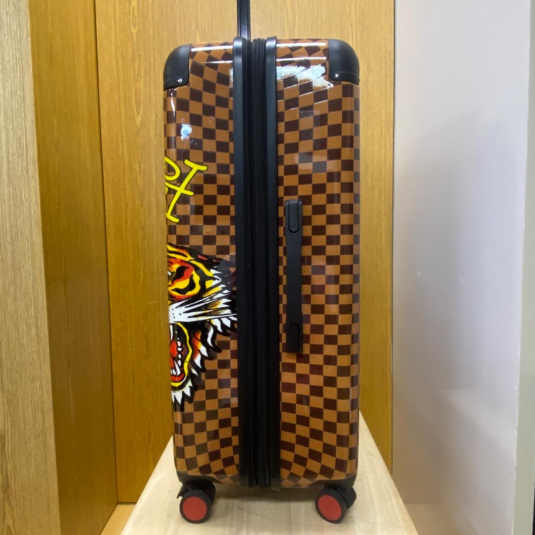 ed hardy キャリーケース