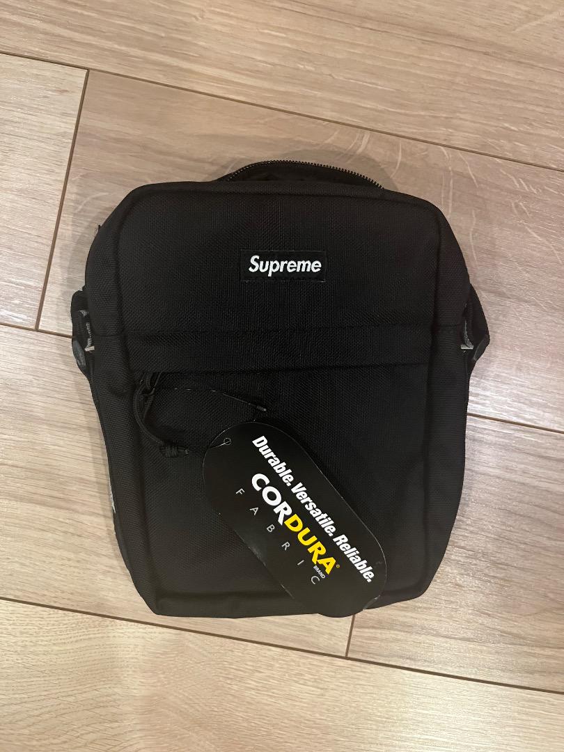 Supreme ショルダーバッグ