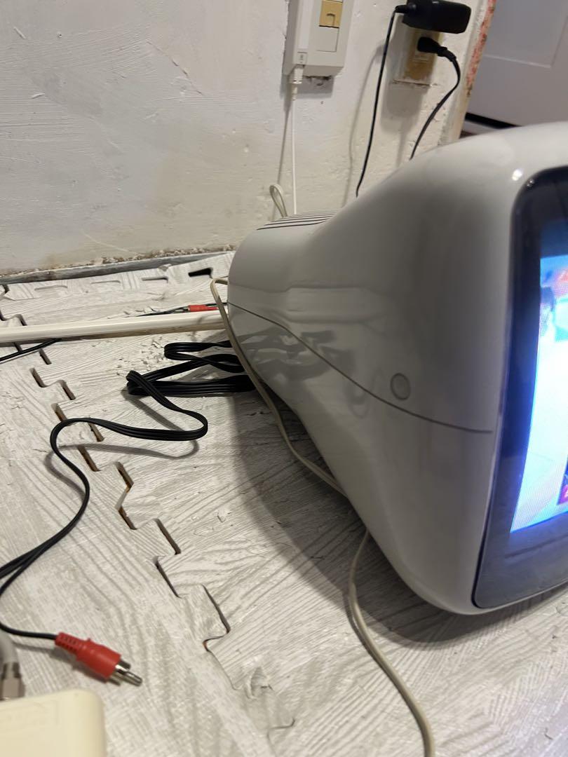 11 ブラウン管テレビ