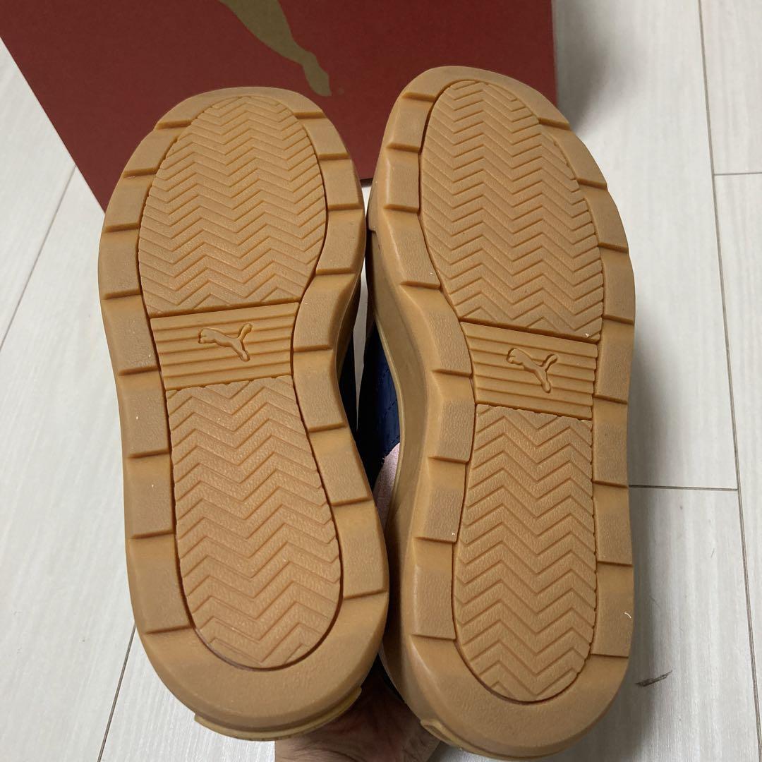 PUMA プーマ　T2S カルメン　厚底　スニーカー　24㎝