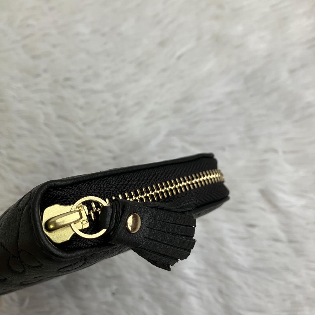 財布 ANYA HINDMARCHアニヤハインドマーチ キルティング タッセル