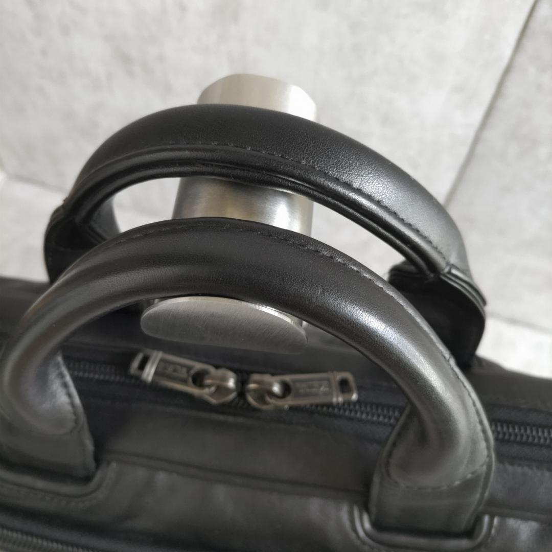 美品！TUMI 大容量 ビジネスバッグ ブリーフケース 2way  オールレザー