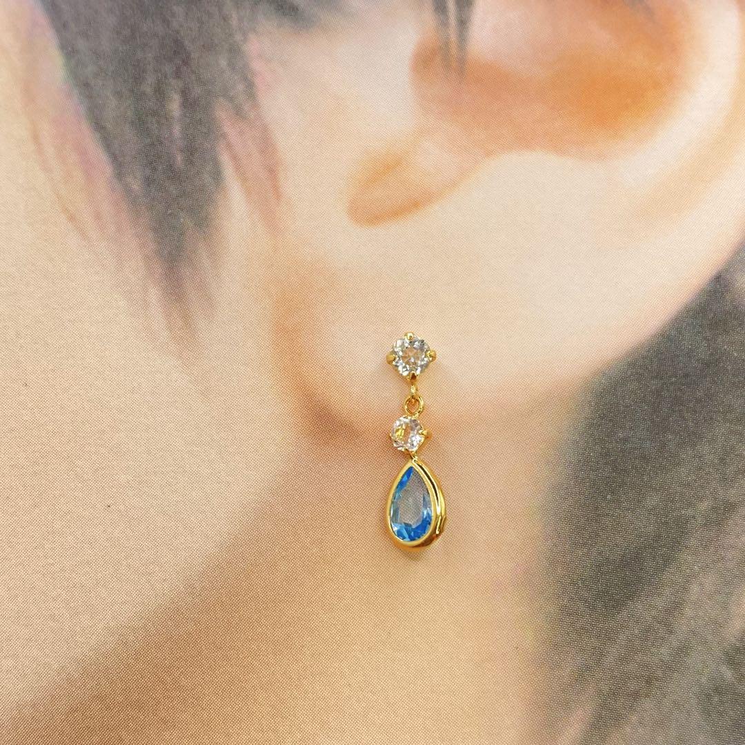 安心国内製造✨アクアマリン✨ホワイトトパーズ✨k18刻印あり✨18金両耳ピアス✨
