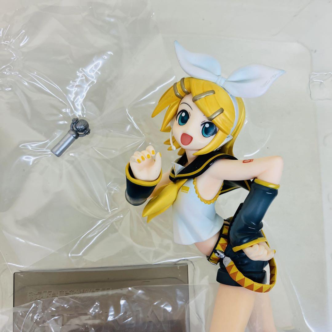 鏡音リン 1/8スケール フィギュア　グッドスマイル