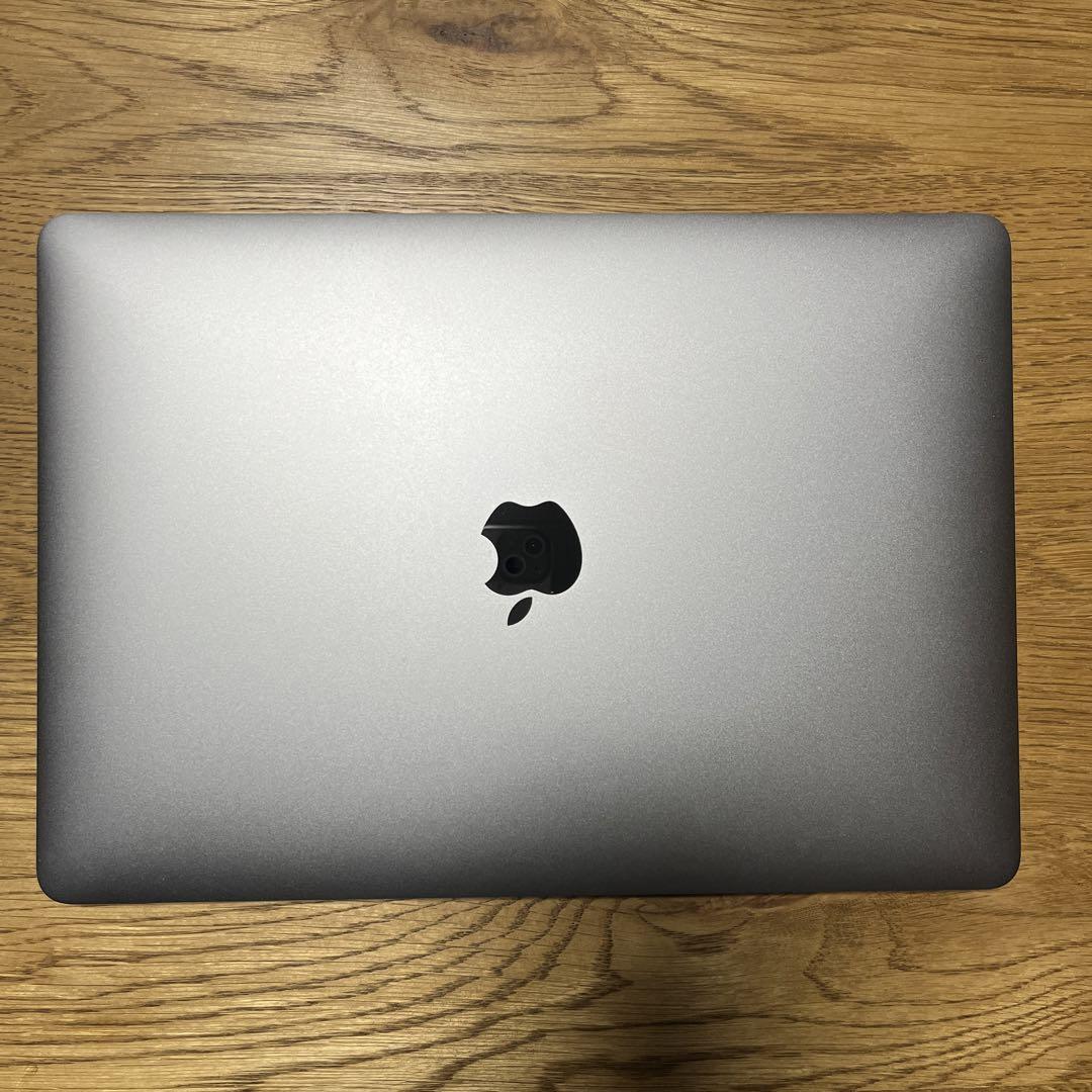 日本公式代理店 Apple MacBook Air Retinaディスプレイ13.3 MGN7