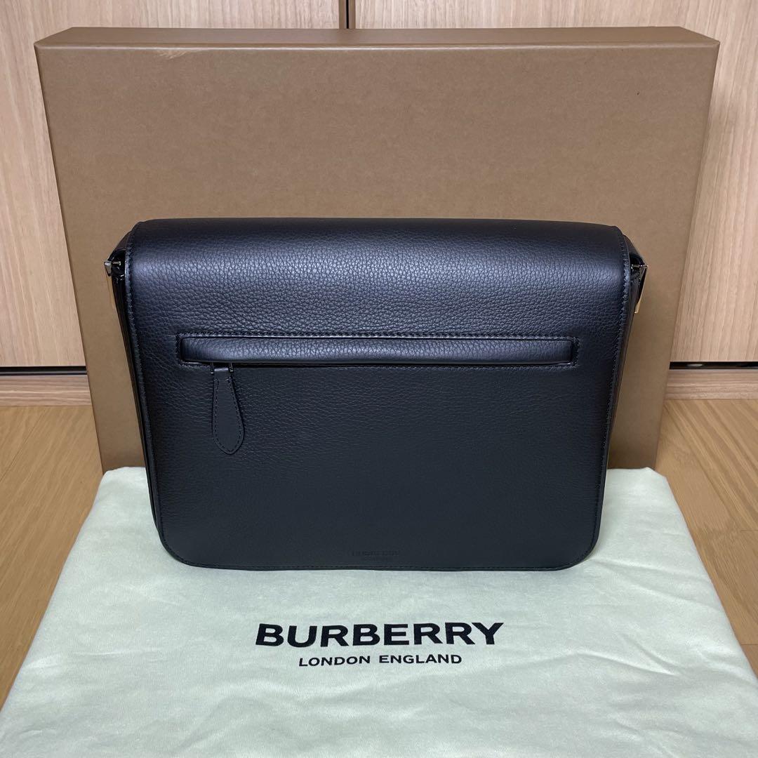 BURBERRY メッセンジャーバッグ グレインレザー バーバリー ブラック BURBERRY メッセンジャーバッグ グレインレザー バーバリー ブラック