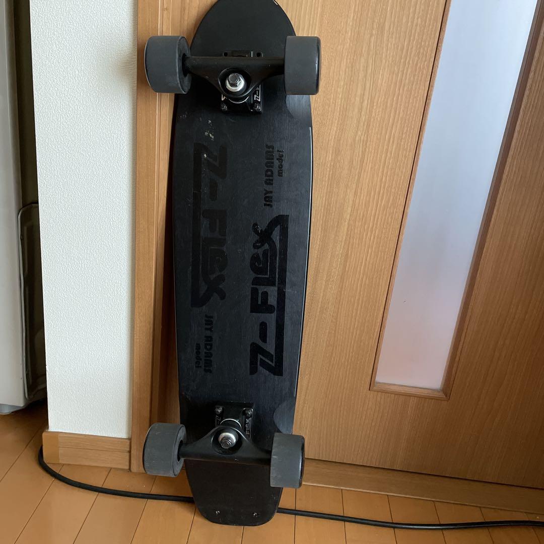 Z-Flex Jay Adamsモデル ブラックスケートボード