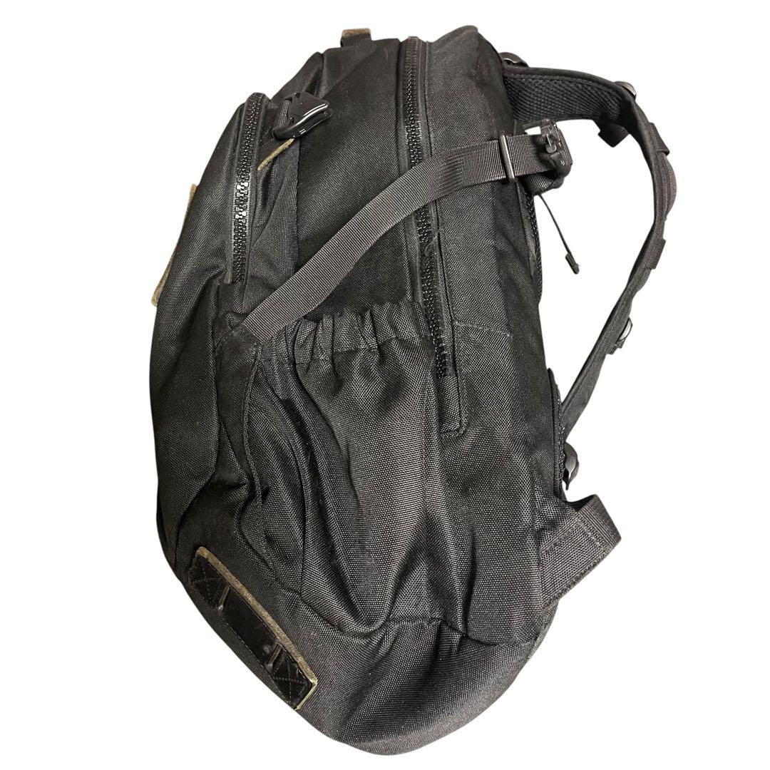 TRAVEL BACKPACK
