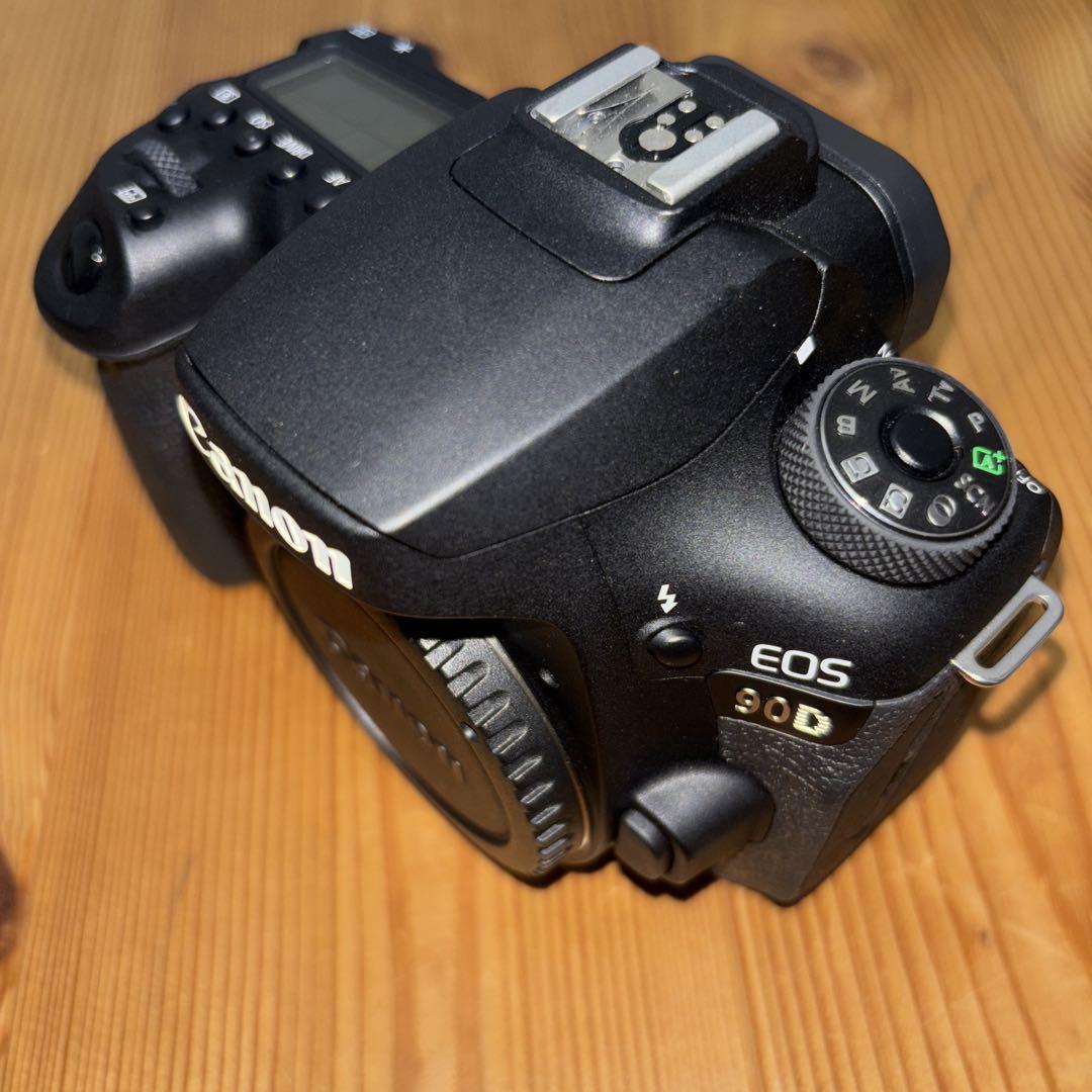 【最終値下げ】 【美品】Canon EOS 90D