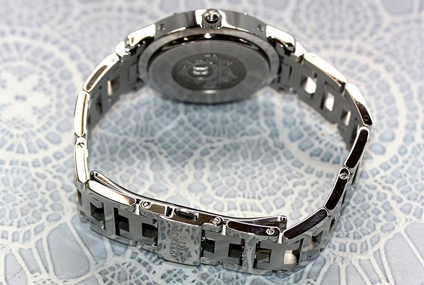 HERMES　CL6.410　WhiteシェルDial　エルメス　クリッパー