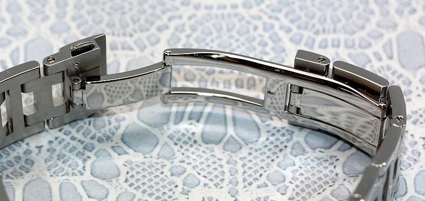 HERMES　CL6.410　WhiteシェルDial　エルメス　クリッパー