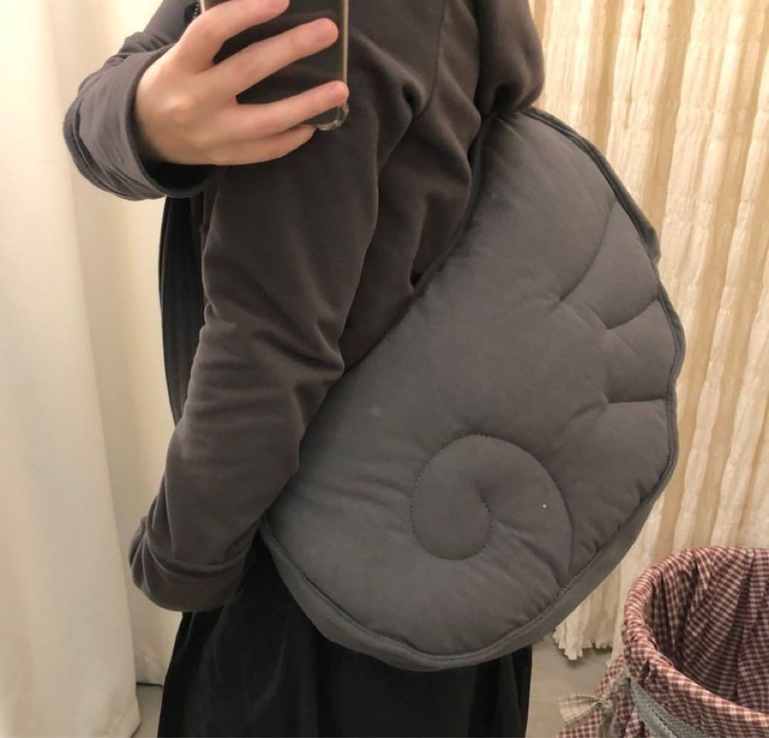 早期完売★COYSEIO★03 WING BAG 人気バッグ Charcoal/追跡可 03 WING BAG CHARCOAL - coyseio