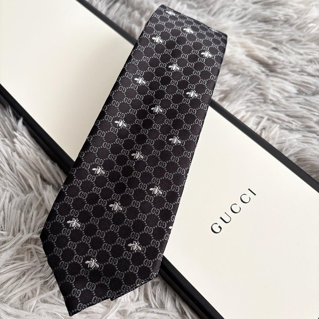 【新品未使用】GUCCI ネクタイ GG柄 Bee刺繍 ブラック×グレー