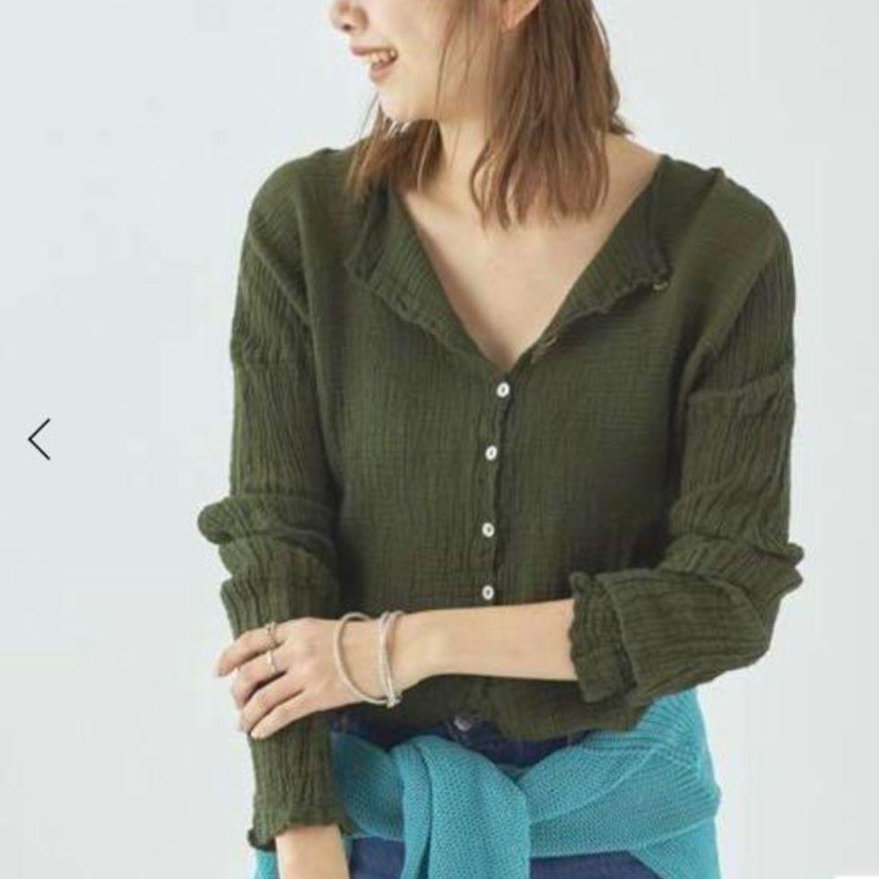 【美品】 plage アトリエフランセ 別注 ヘンリーネック 長袖シャツ　カーキ