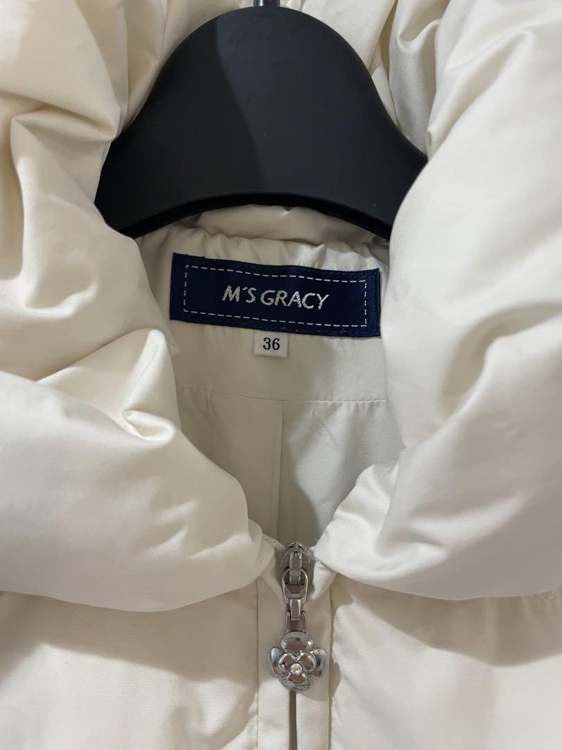 美品、タグ付き、エムズグレイシー、M’S GRACY、ダウン、ポンチョ、ホワイト M'S GRACY 2023 Autumn&Winter Collection | msgracy