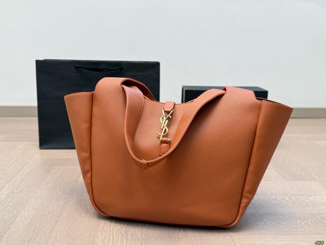 YSL SAINT LAURENT(イヴサンローラン) bea トートバッグ