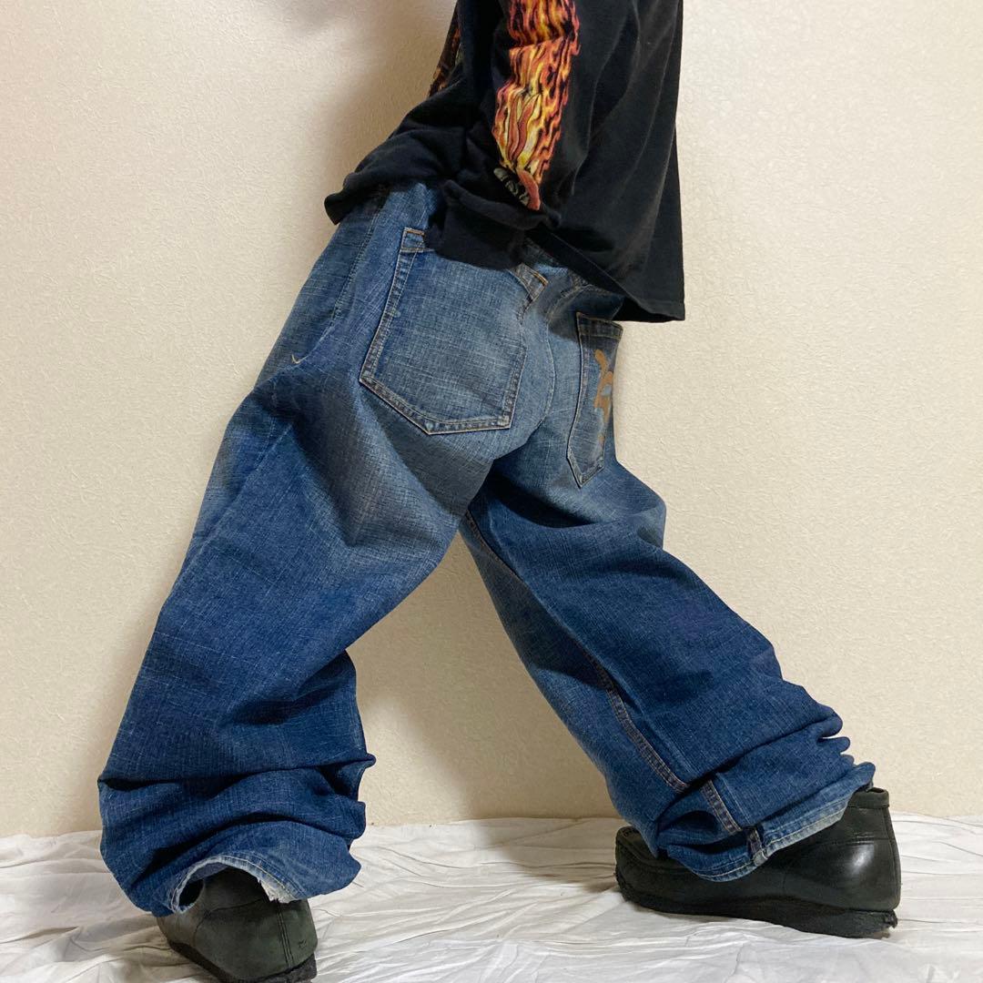 2021人気No.1の 00s 極太 ロカウェア ワイド デニム バギーパンツ 刺繍
