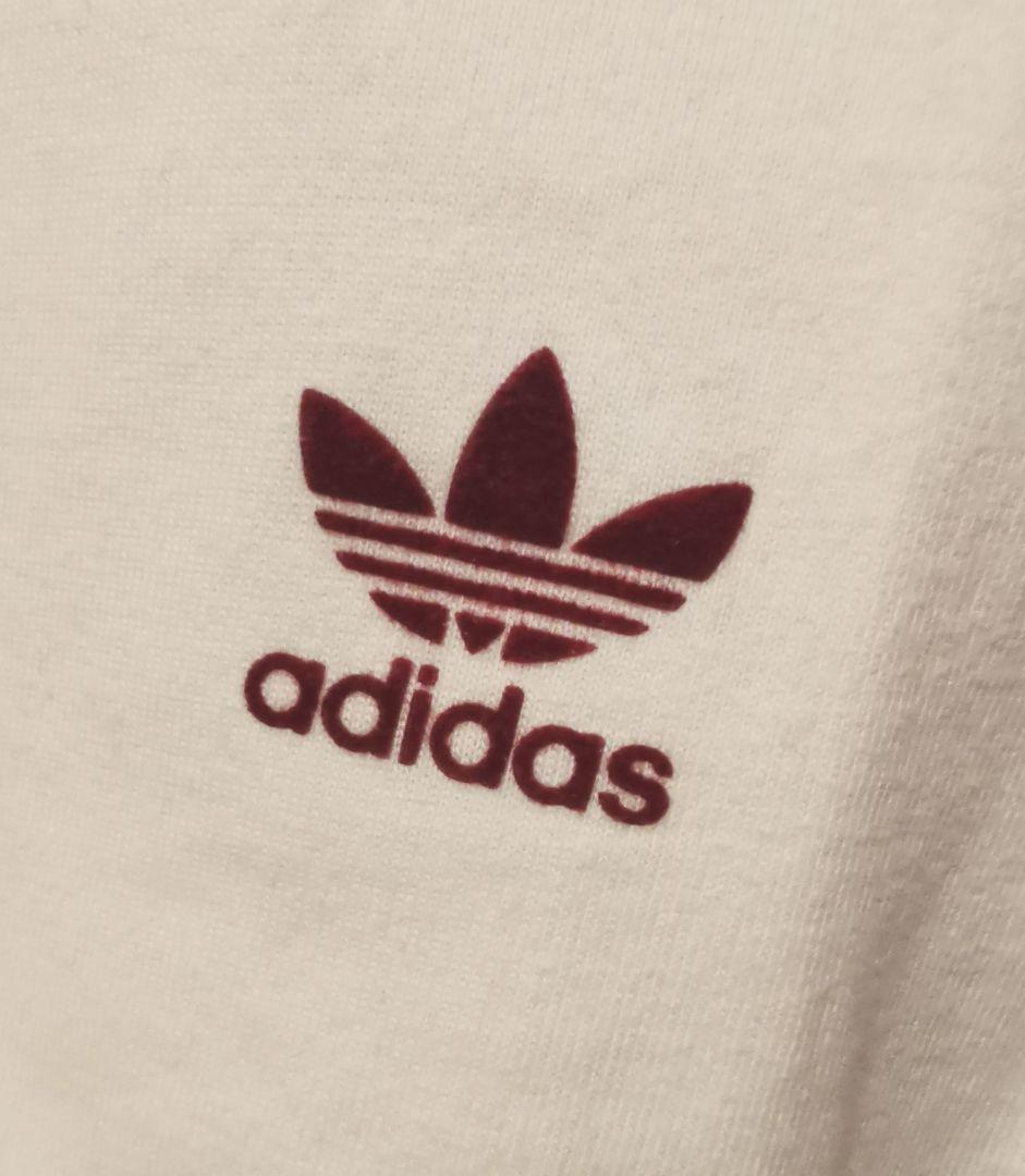 火曜限定値下げ中！sporty & rich × adidas タグ付き